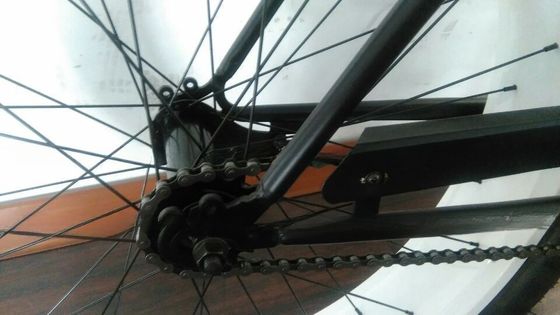26インチ太い自転車 革の Saddle と アルミのフレーム あなたの理想的なアウトドアパートナー