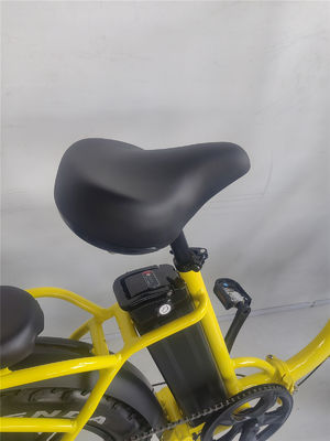 ケンダ 20*4.0 タイヤとウェルゴ ペダル 48V 750W 折りたたむ電動自転車 ビーチクルーザー