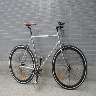 レトロ ヴィンテージ 700C シングルスピード クローム レーシング サイクル