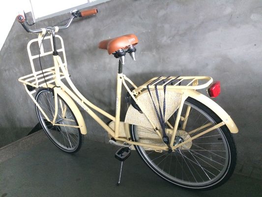 28インチ オールドマン シティバイク クラシック オランダ自転車 ローグされた鋼筋フレームとダブルVブレーキ