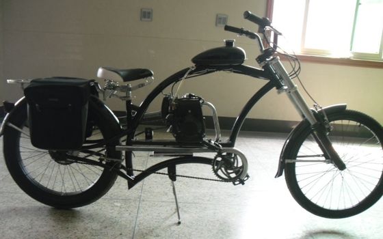 南アメリカ 50CC 4 ストックガソリンエンジン 懸垂フォーク付きバイク
