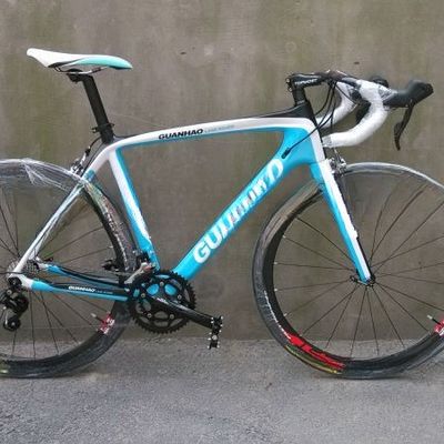 軽量 アルミ製の自転車フレーム