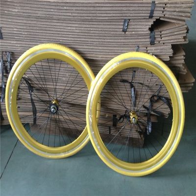 パーソナライズされた700C固定ギア自転車ホイールセット パントーン色と32-40Hスペックホール