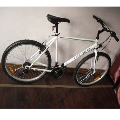 普通のペダル 26インチ 男性 鉄鋼 CE アダルト シマノ 21 スピード OEM ロゴ MTB マウンテンバイク 17KG