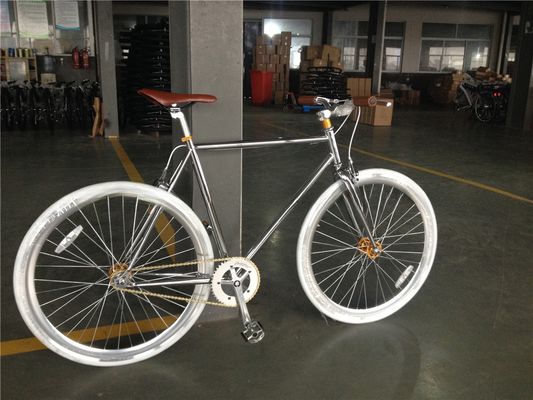 700C シングルスピード フリップフロップ 固定自転車 ハードフレーム 11kg OEM カスタマイズ クロム