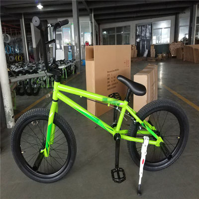 26インチ 大人のBMX自転車 フリースタイル自転車 KMCチェーン 1.6m 長さ