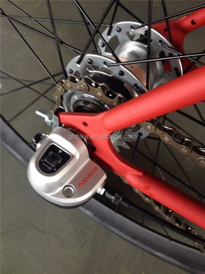 赤色 3速固定ギア自転車 レンダタイヤとネコヘッドセット