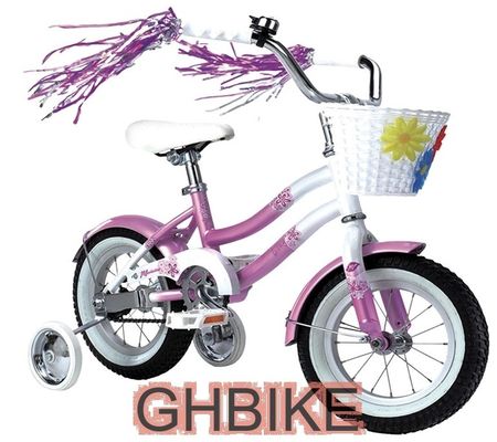 パデルで子供たちのバイクをアップグレードする
