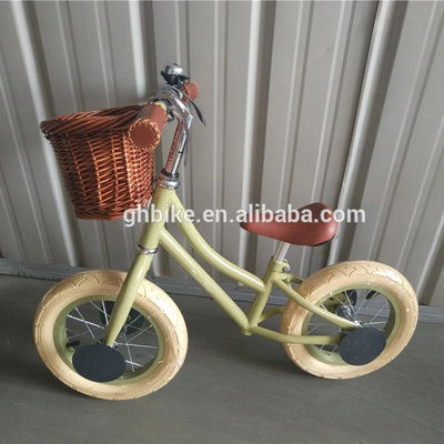 12インチ キッズトレーニング自転車 韓国KC標準 軽量 4kg キッズ自転車 玩具