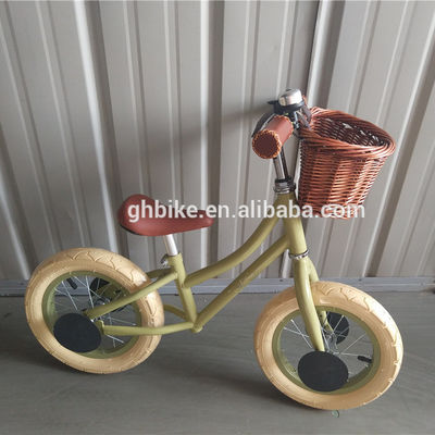 12インチ キッズトレーニング自転車 韓国KC標準 軽量 4kg キッズ自転車 玩具