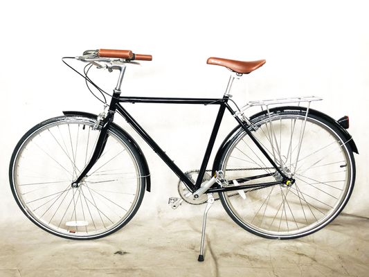 CE ハイテンの鋼筋枠 シングルスピードストリート オランダ 伝統的な成人男性 都市自転車