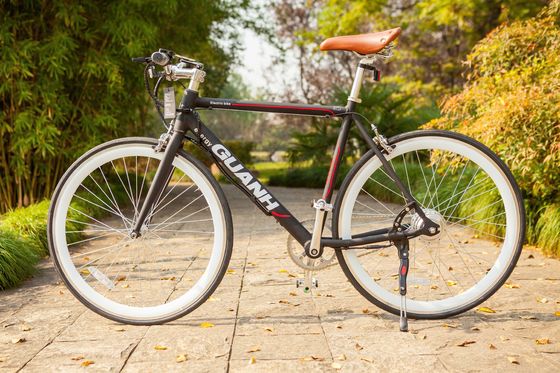 700C アルミ 電動自転車 CE EN15194 認証 36V 350W モーター 10.8AH 隠されたリチウム電池