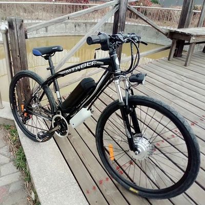 26インチ電動マウンテンバイク 6.8AH バッテリー容量と24V 250W フロントホイールモーター
